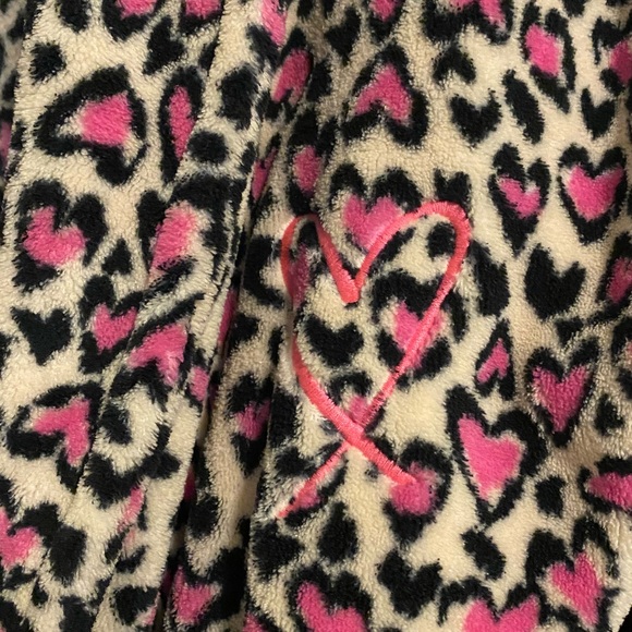 New Victoria Secret Pink Leopard heart❤️robe XS/S NWT. - Picture 8 of 12